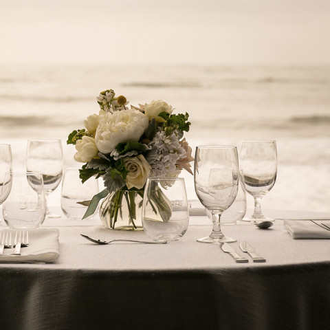 Table setting with elegance